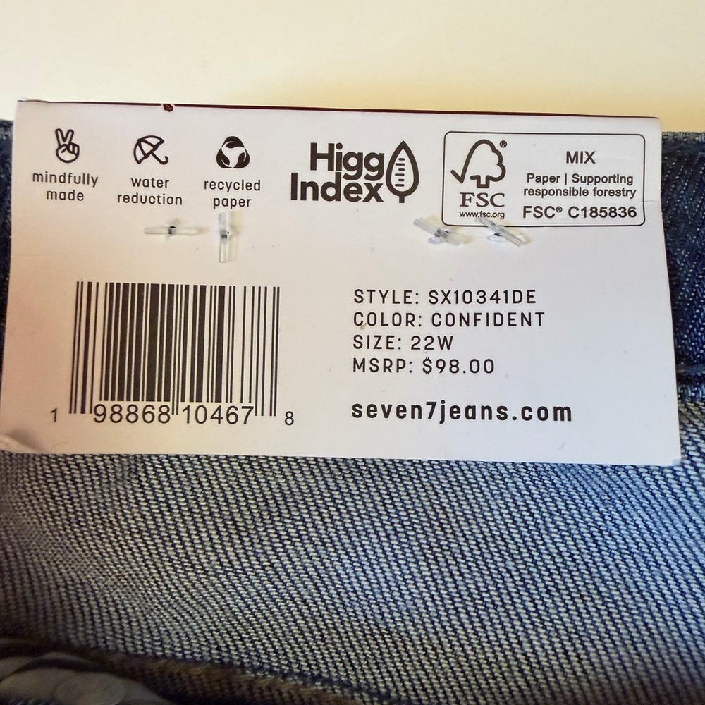 Seven7 Women’s Relaxed Fit Blue Jeans - Picture 3 of 5